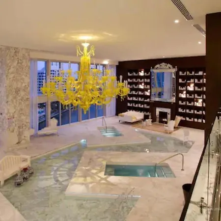Luxury 1 Bedroom Condo W Icon Brickell-Waterviews